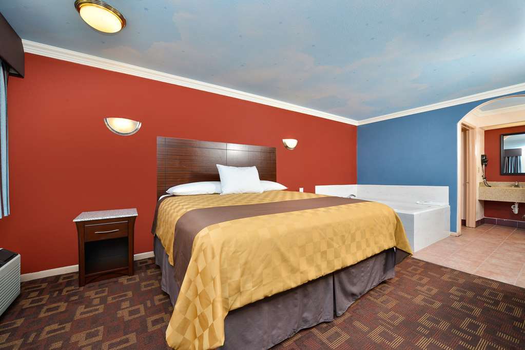 Americas Best Value Inn Houston Heights At I-45 Ruang foto
